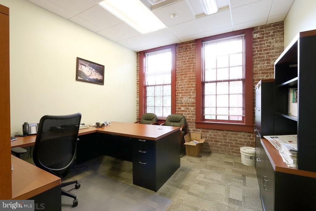 194 Match Factory Pl Property Photo 20