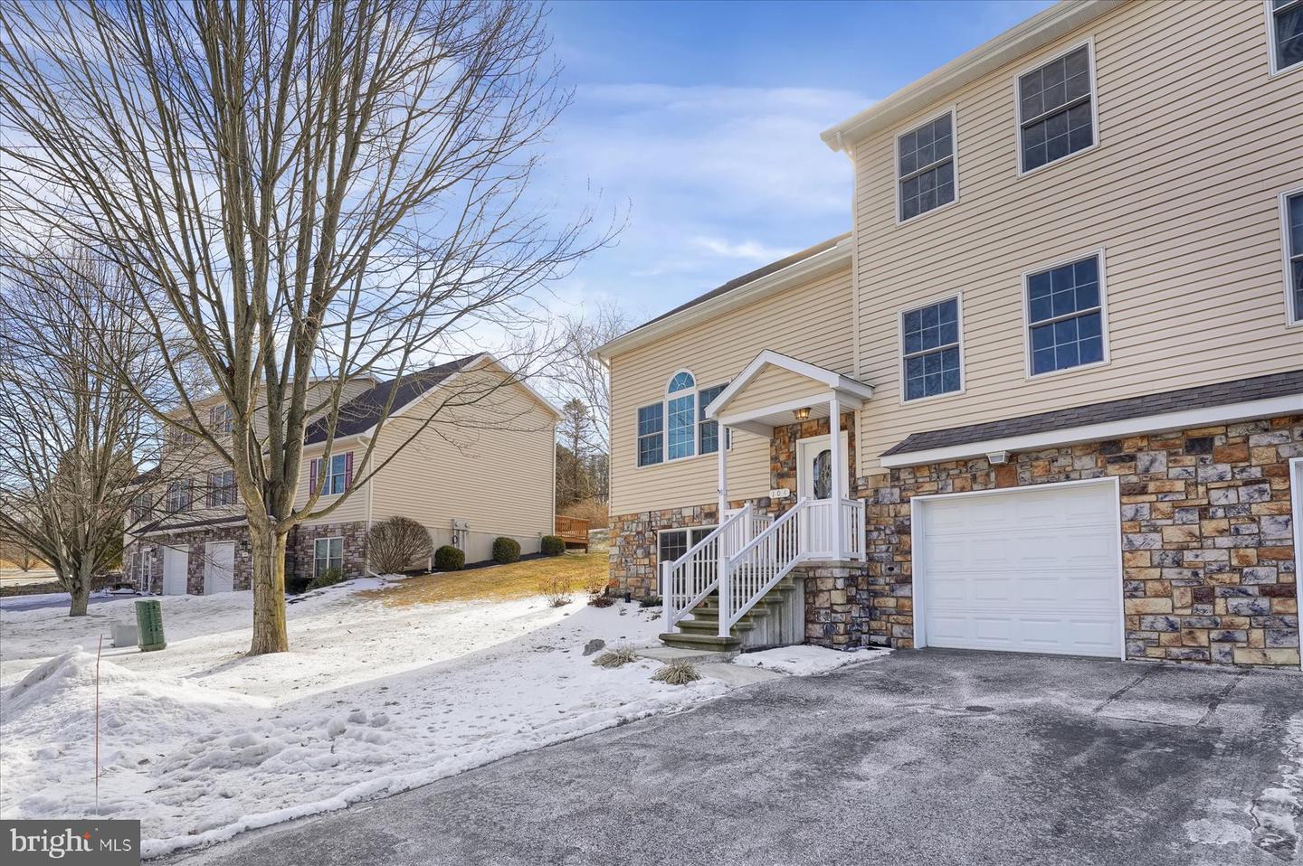104 Faust Cir Property Photo 45