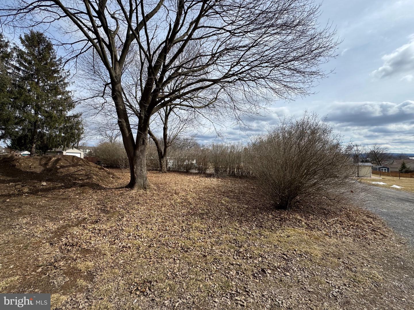 117 Cottontail Ln Property Photo