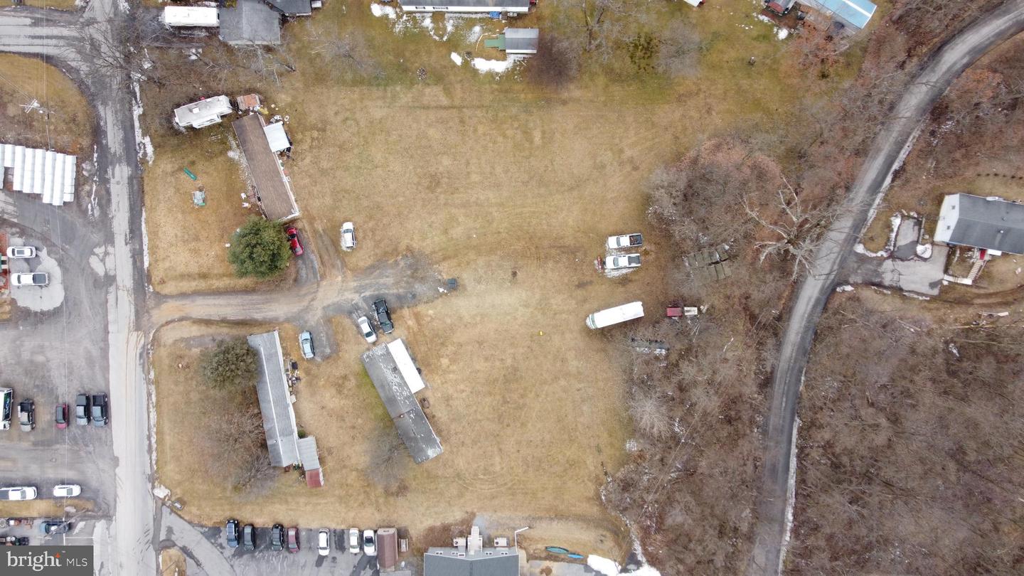 Lot 2 Commerce St Property Photo 13