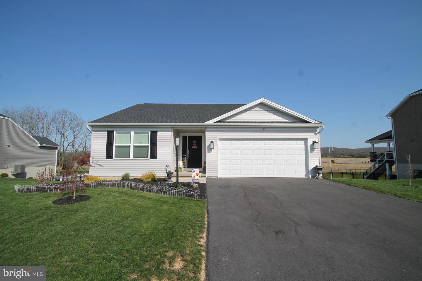 161 Deerhaven Rd Property Photo