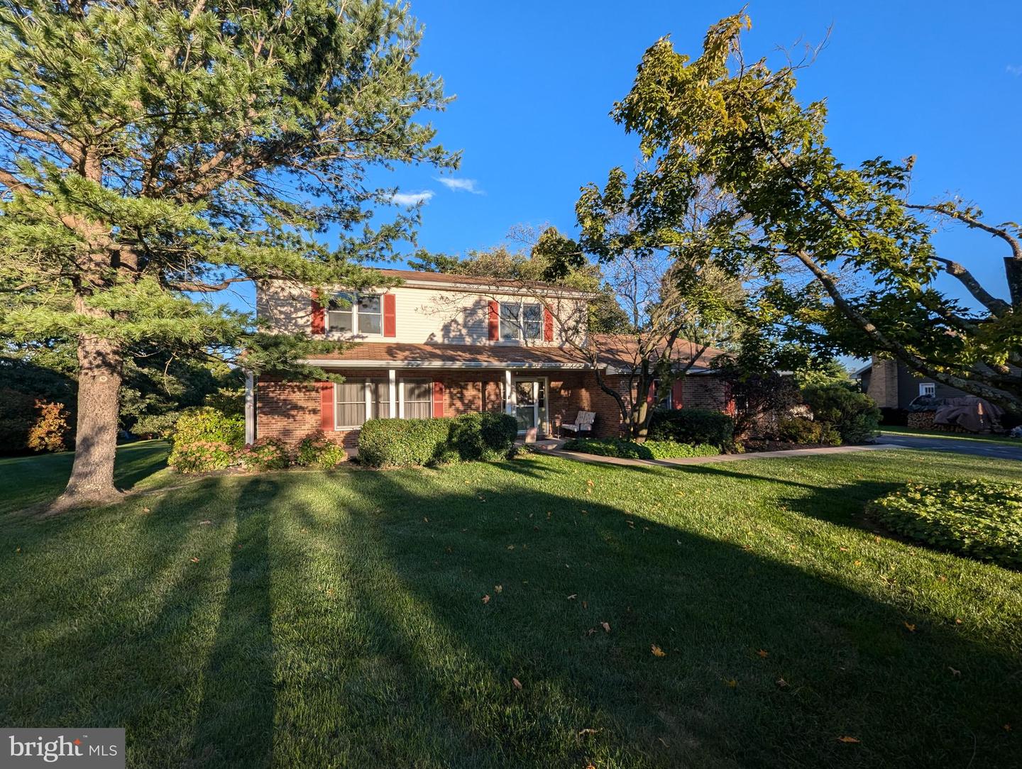 111 Westwood Cir Property Photo