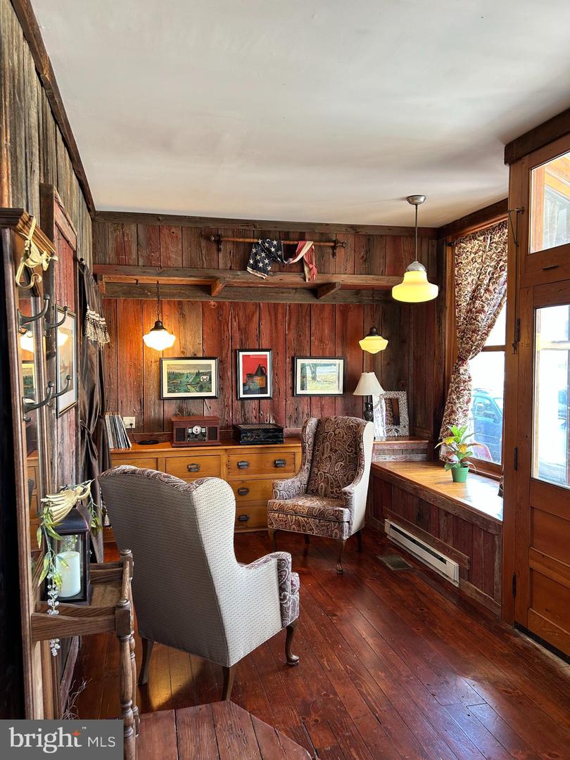 111 Mountain Ave Property Photo 25