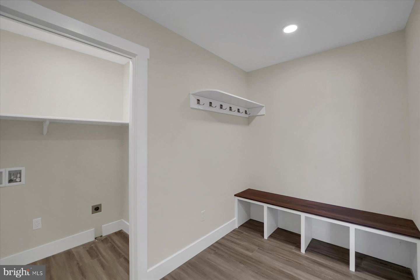 154 Saffron Blvd Property Photo 11
