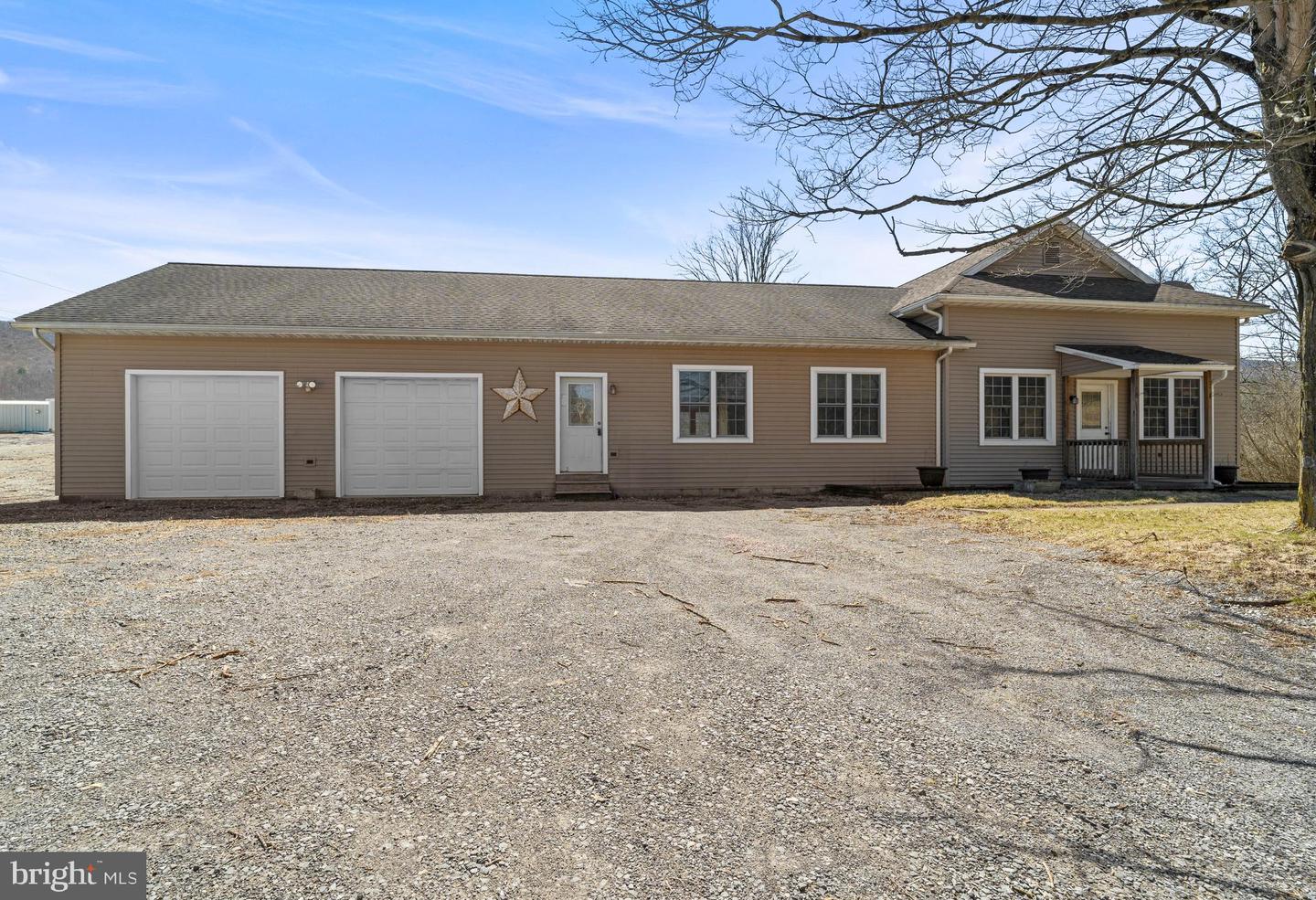 1599 Eagle Valley Rd S Property Photo 19