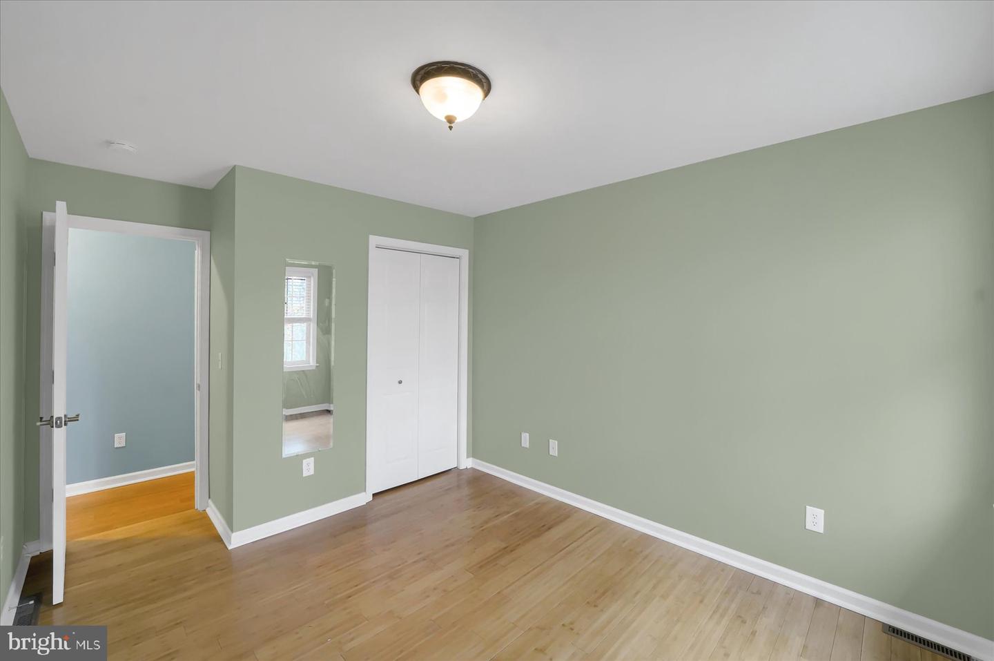 642 Oakwood Ave #d Property Photo 17