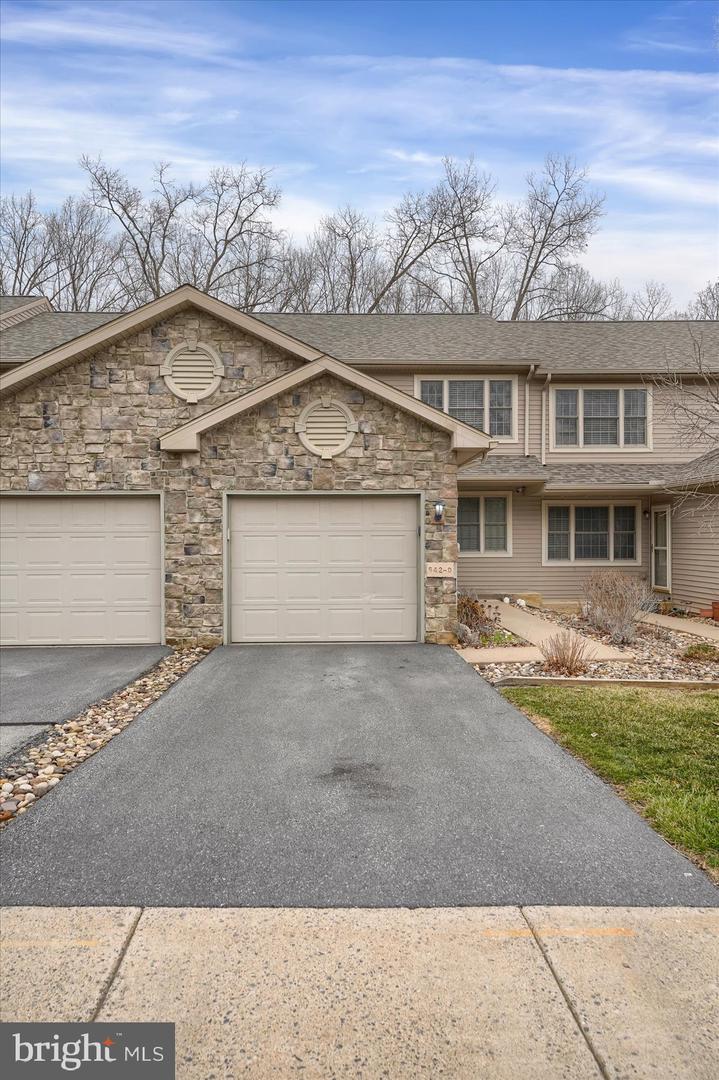 642 Oakwood Ave #d Property Photo 31