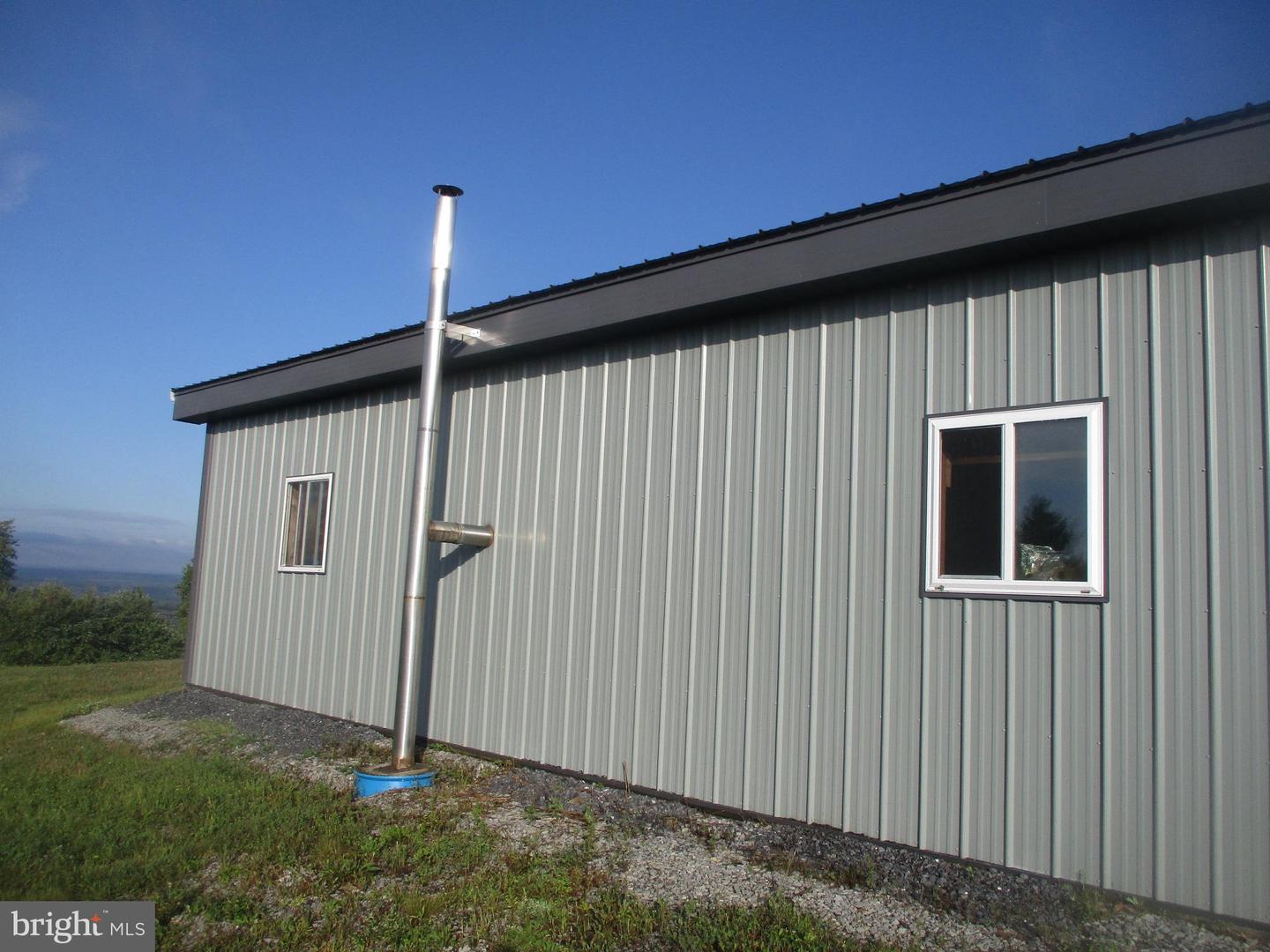 292 Askey Rd Property Photo 9