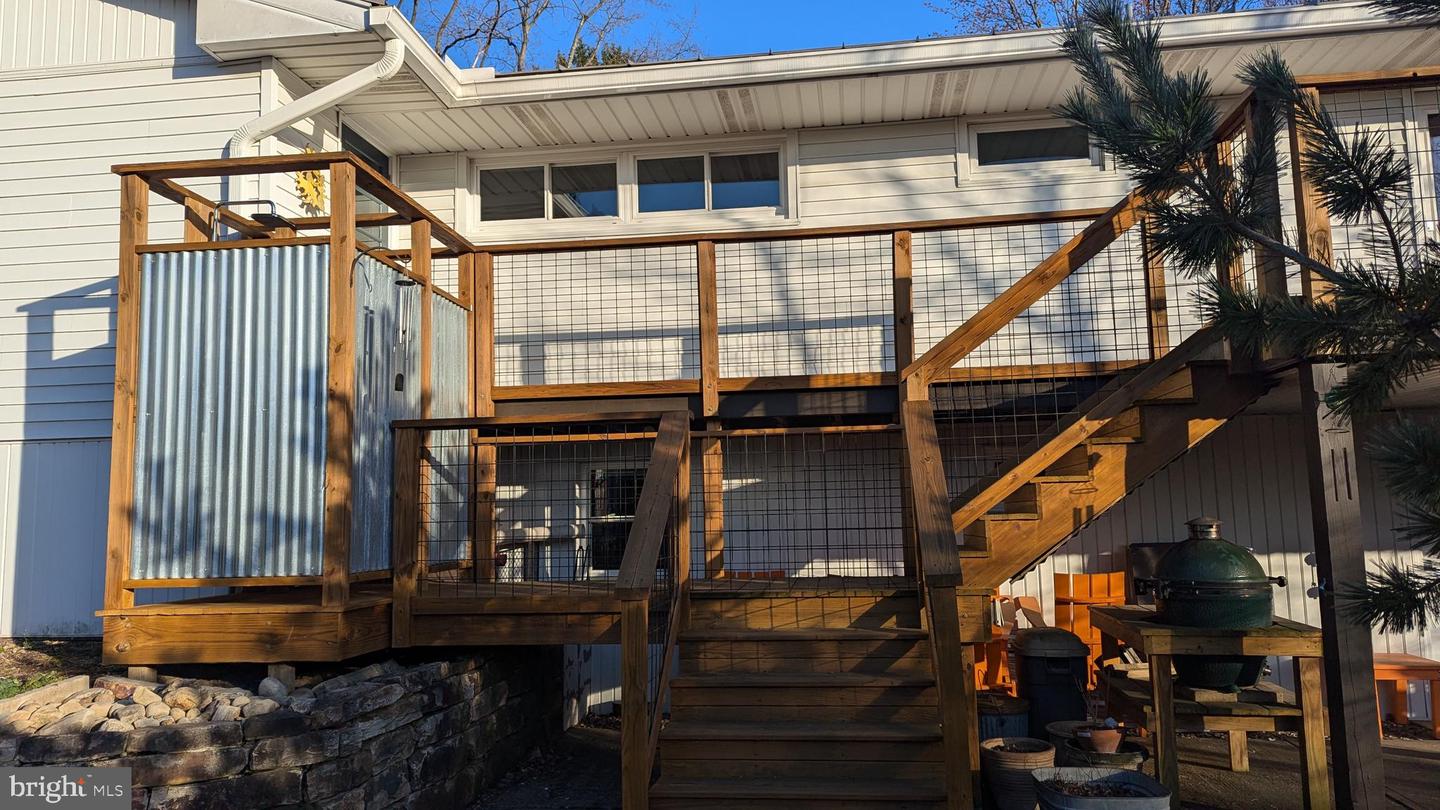 229 Ellen Ave Property Photo 8