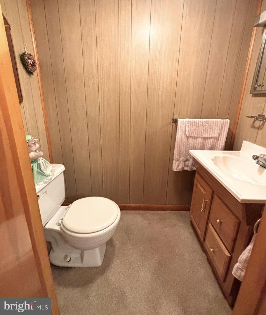 409 Runville Rd Property Photo 22