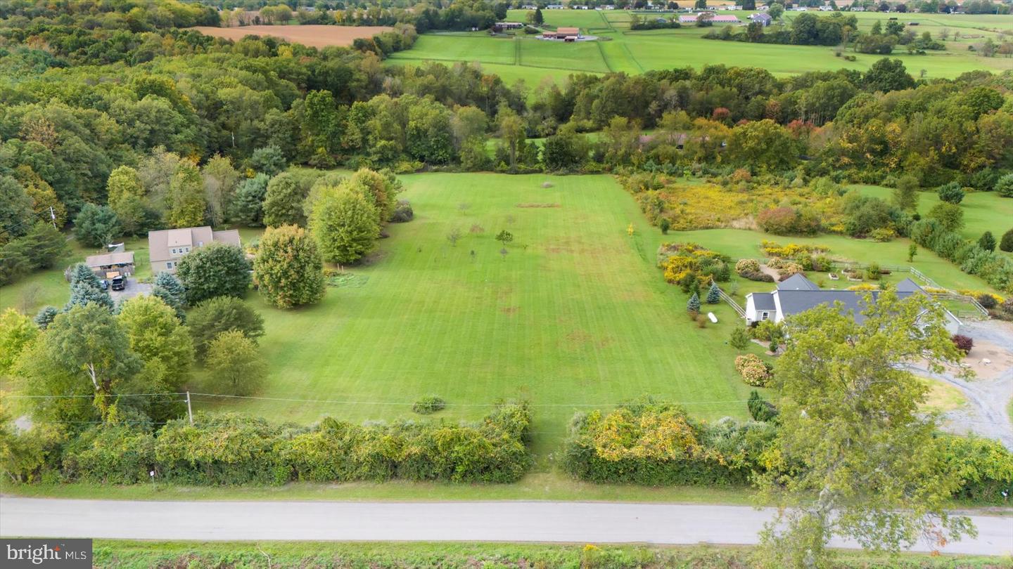 Lot 3 Barns Ln Property Photo 4