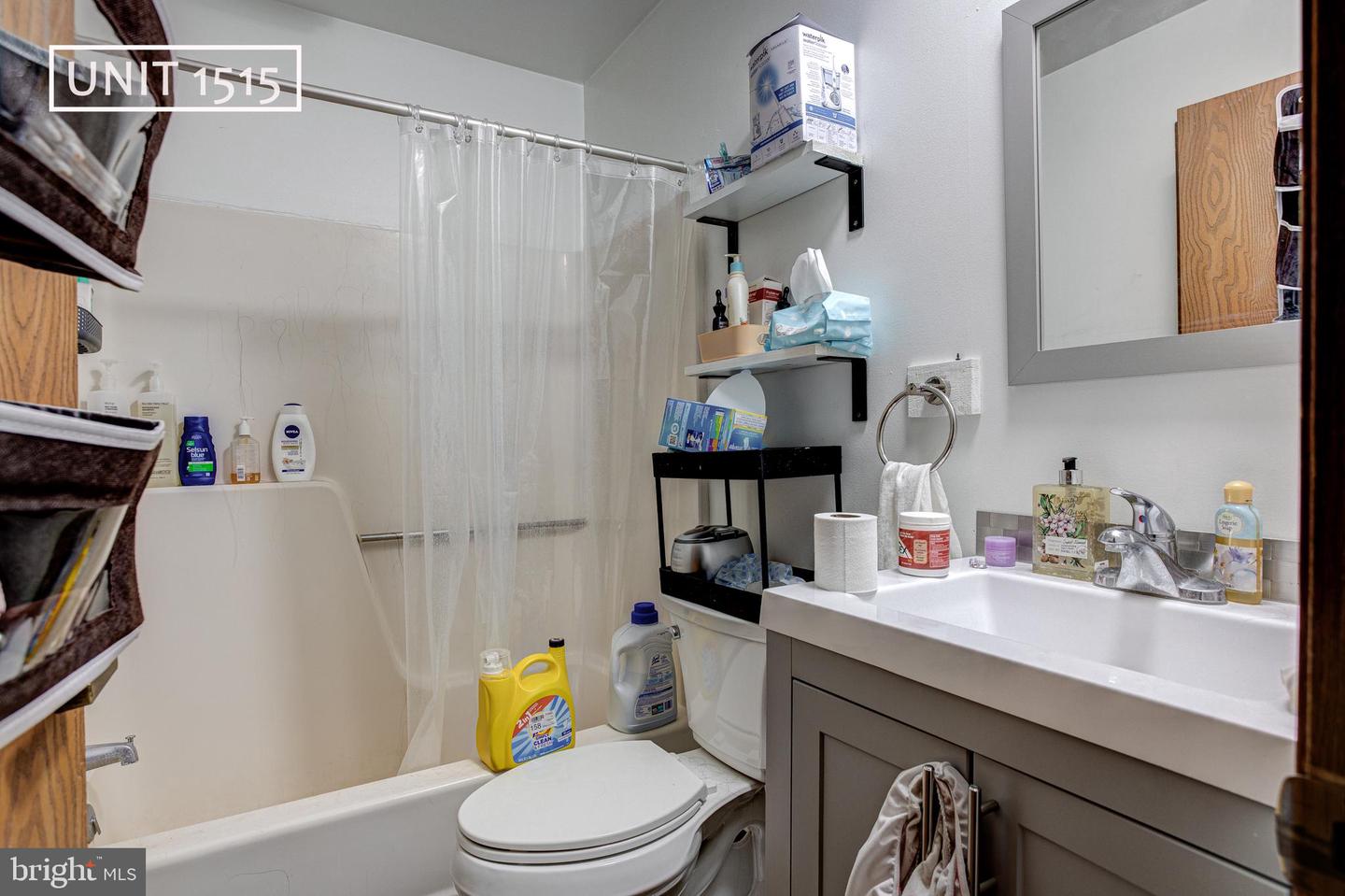 921 Southgate Dr Property Photo 25