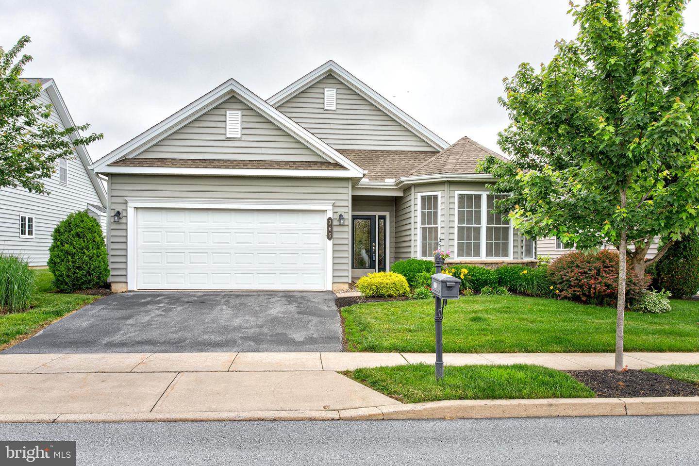 365 Beacon Cir Property Photo 1