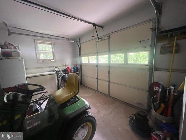 853 Fairview Rd Property Photo 28