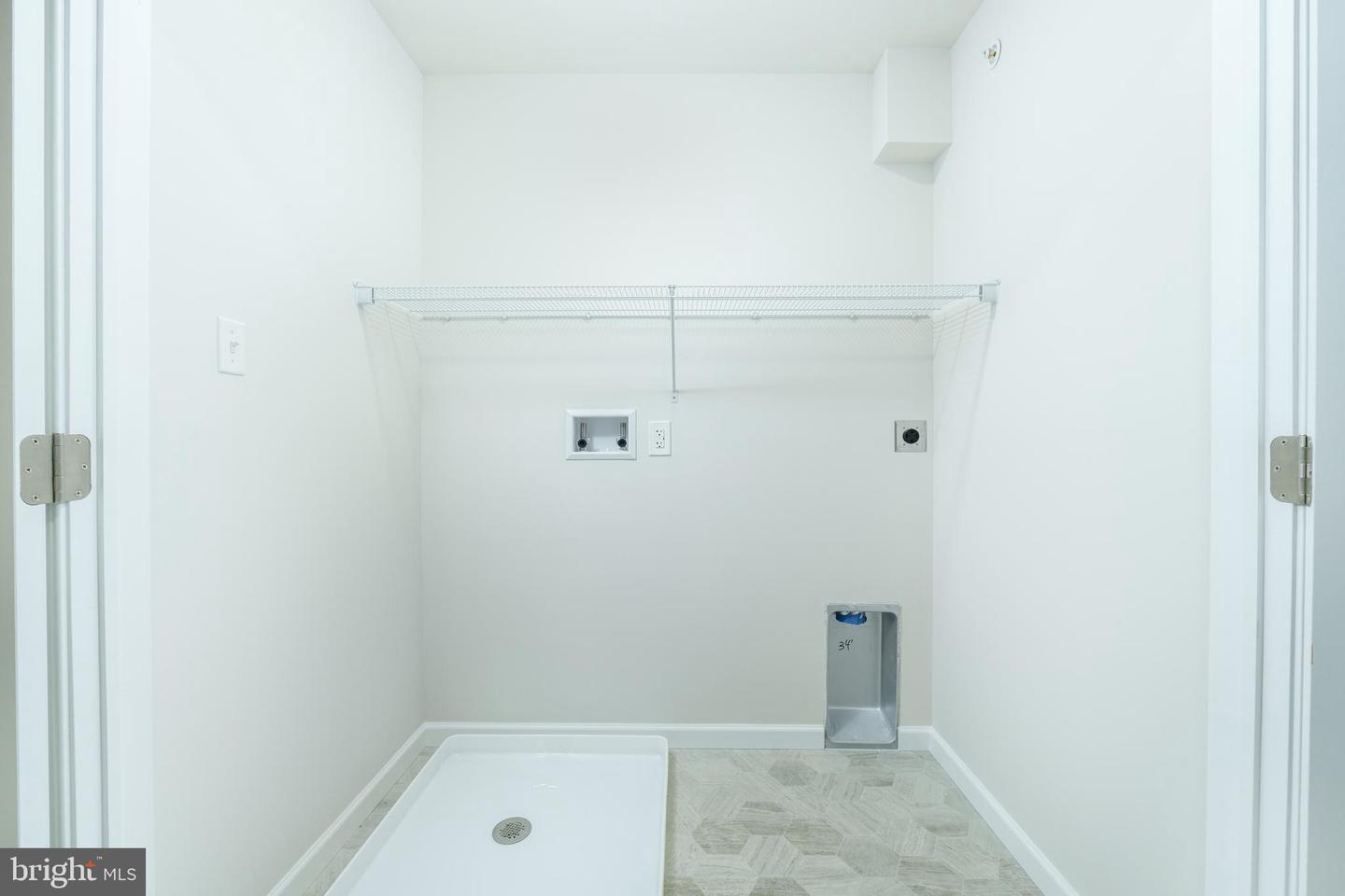 167 Highpoint Park Dr Property Photo 14
