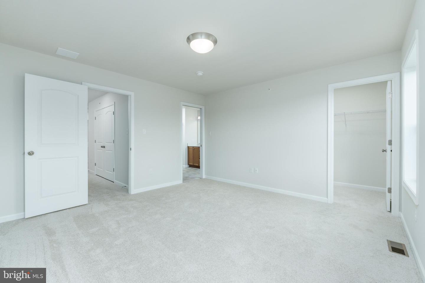 167 Highpoint Park Dr Property Photo 16
