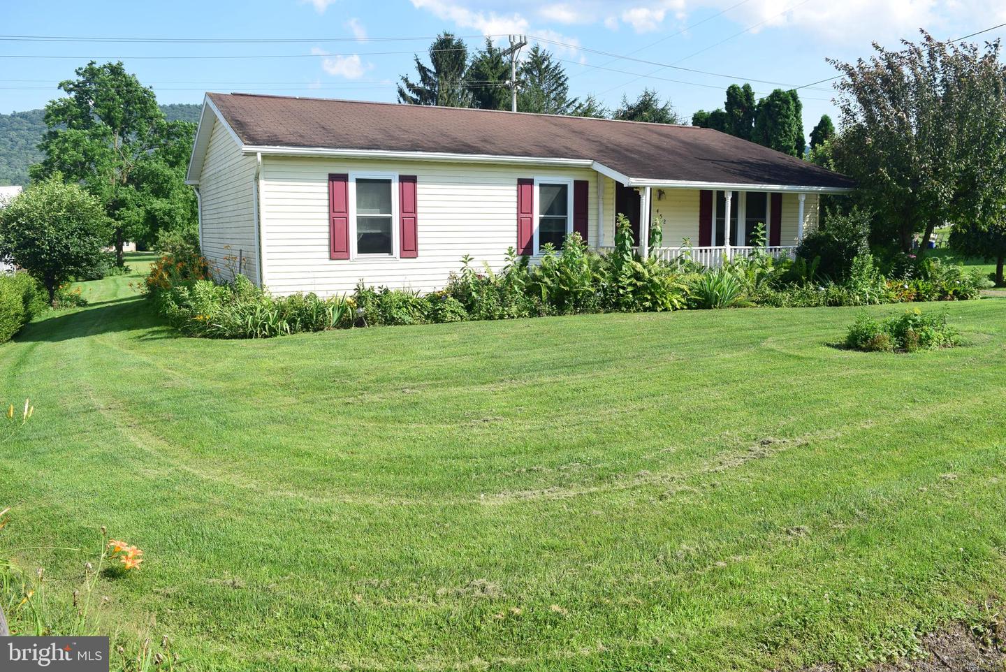 452 Hublersburg Rd Property Photo 1