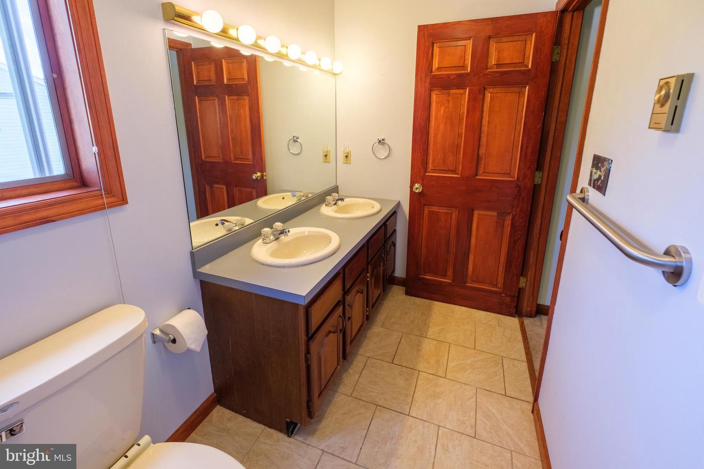 108 Fairfield Dr Property Photo 33