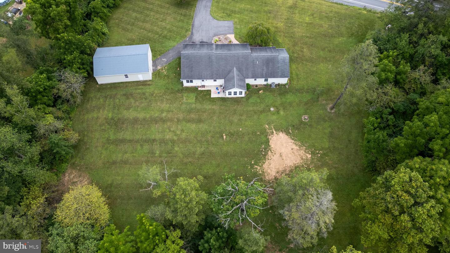 285 Old Fort Rd Property Photo 33