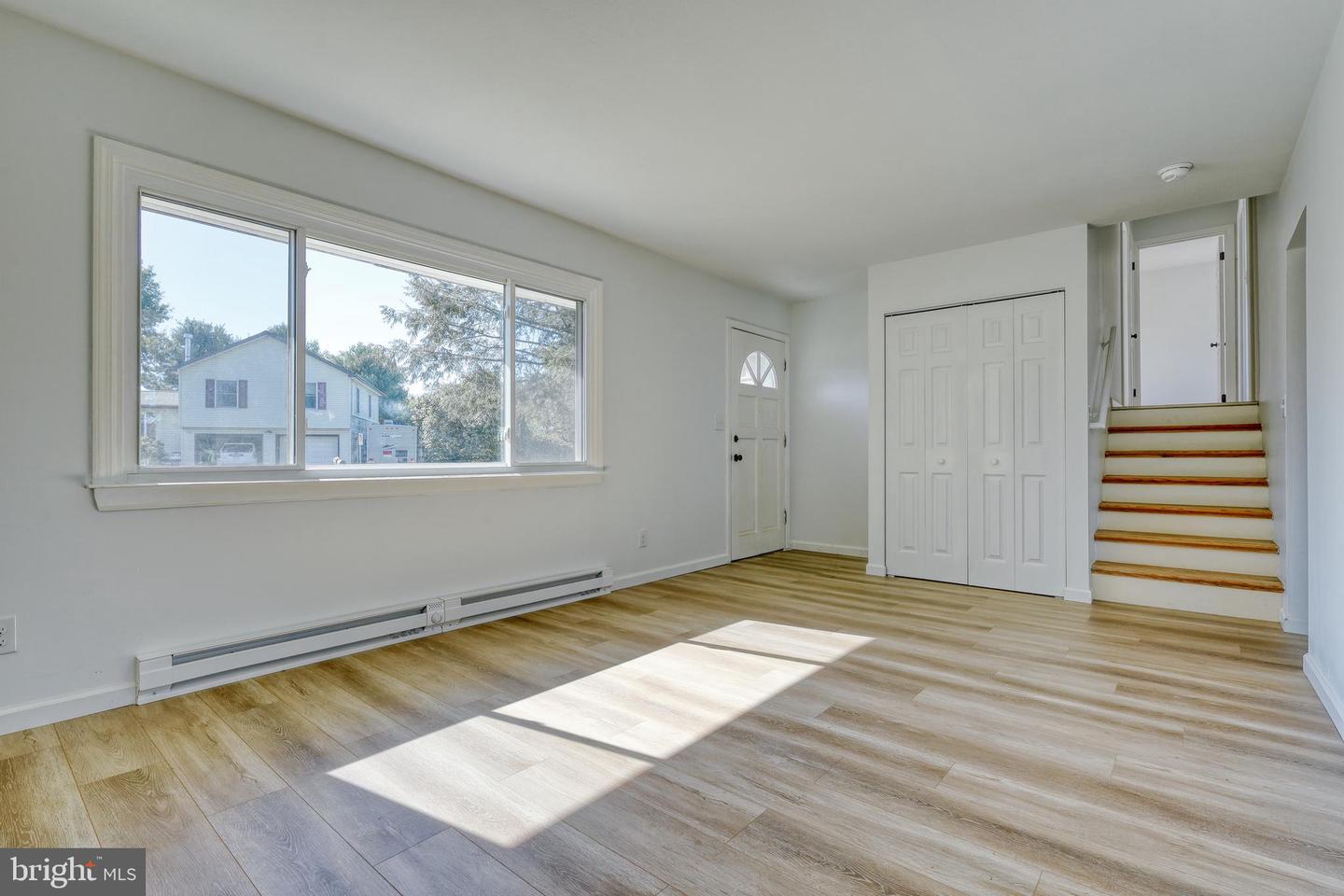 125 Ramblewood Rd Property Photo 6