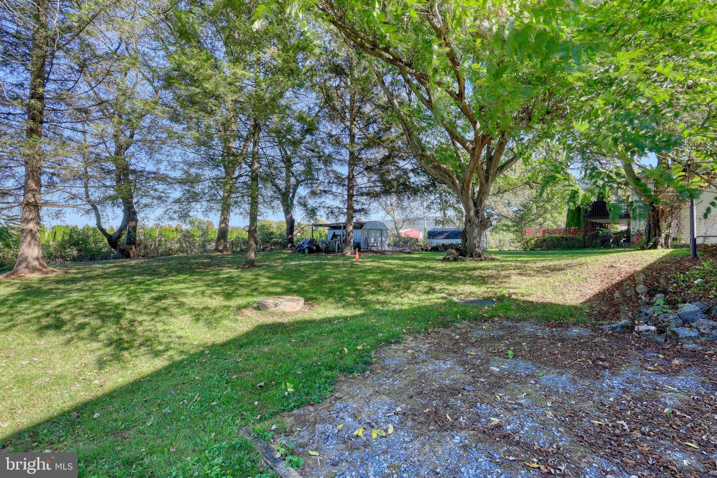 125 Ramblewood Rd Property Photo 32