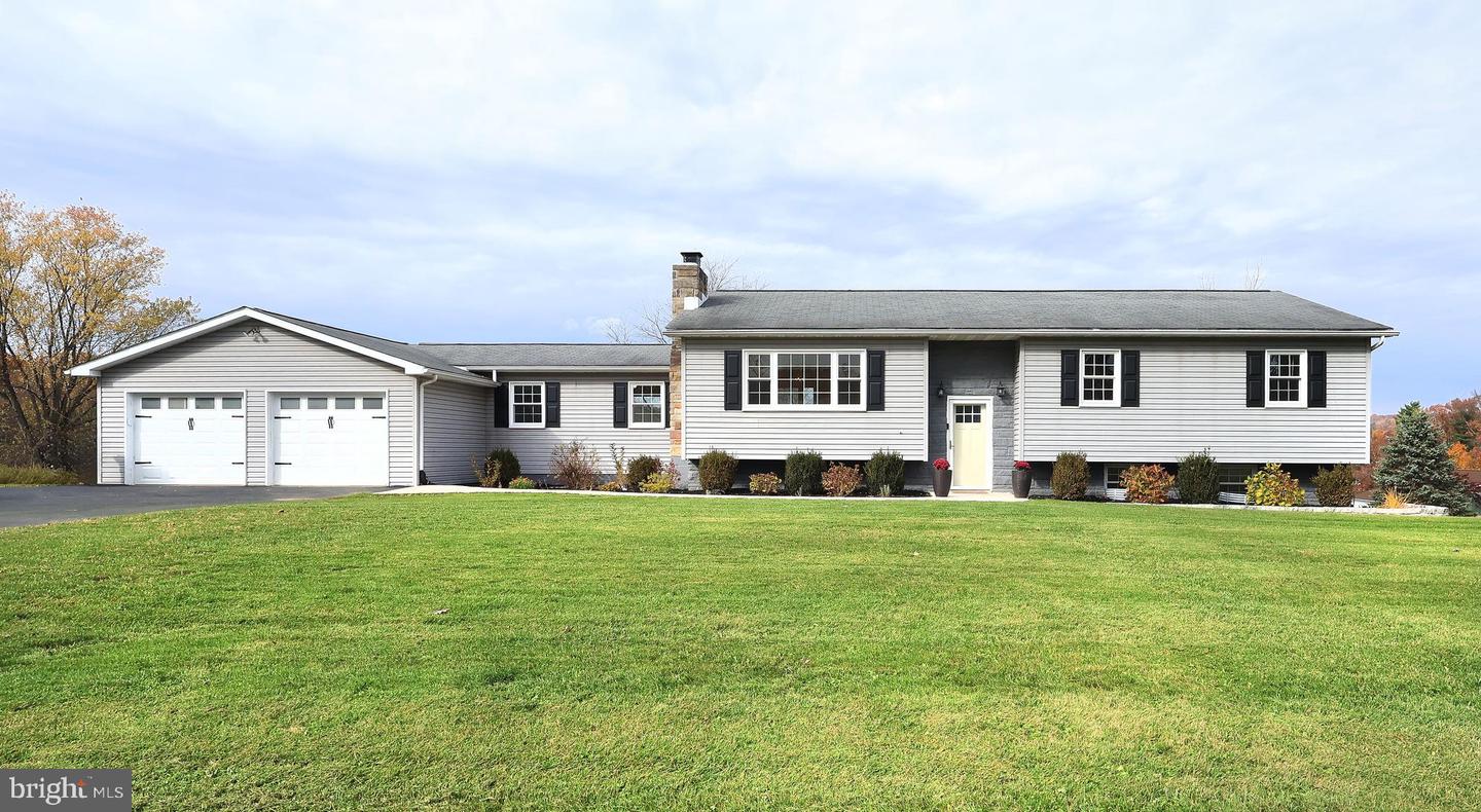 11 Hemlock Dr Property Photo 1