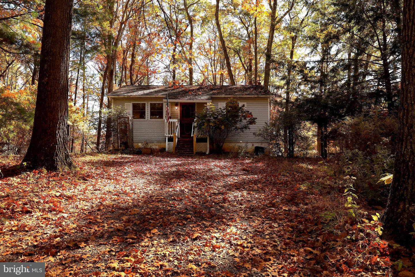 140 Hemlock Dr Property Photo 1