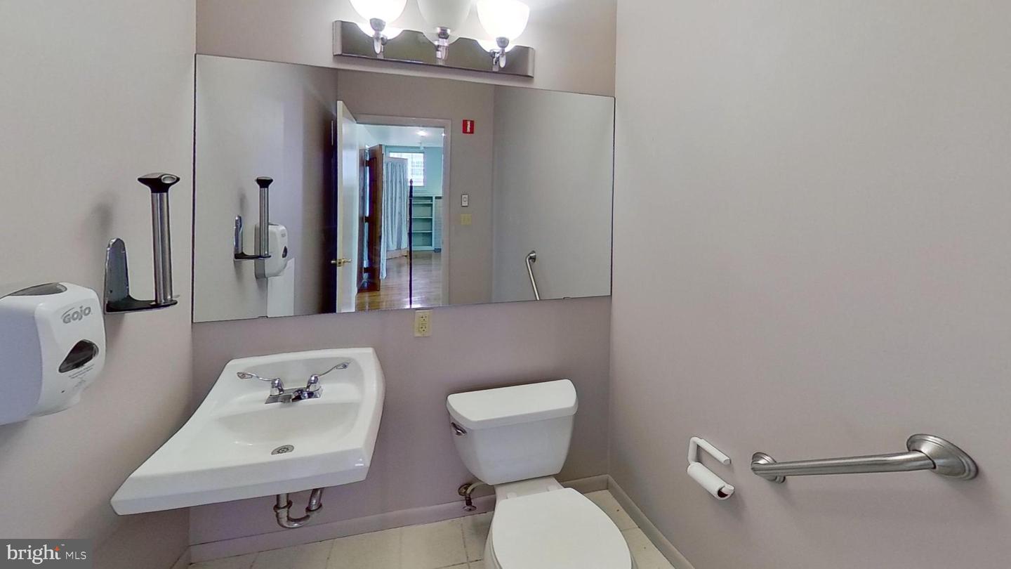 129 S Sparks St Property Photo 10