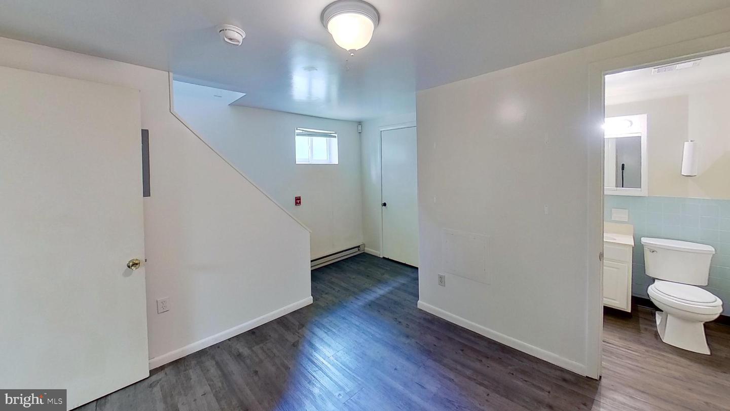 129 S Sparks St Property Photo 12