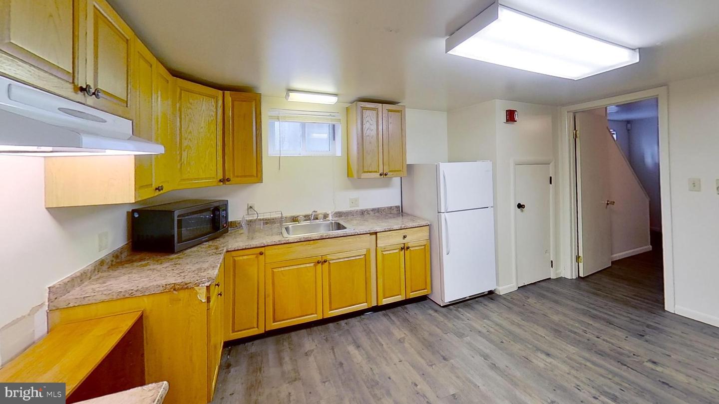 129 S Sparks St Property Photo 15
