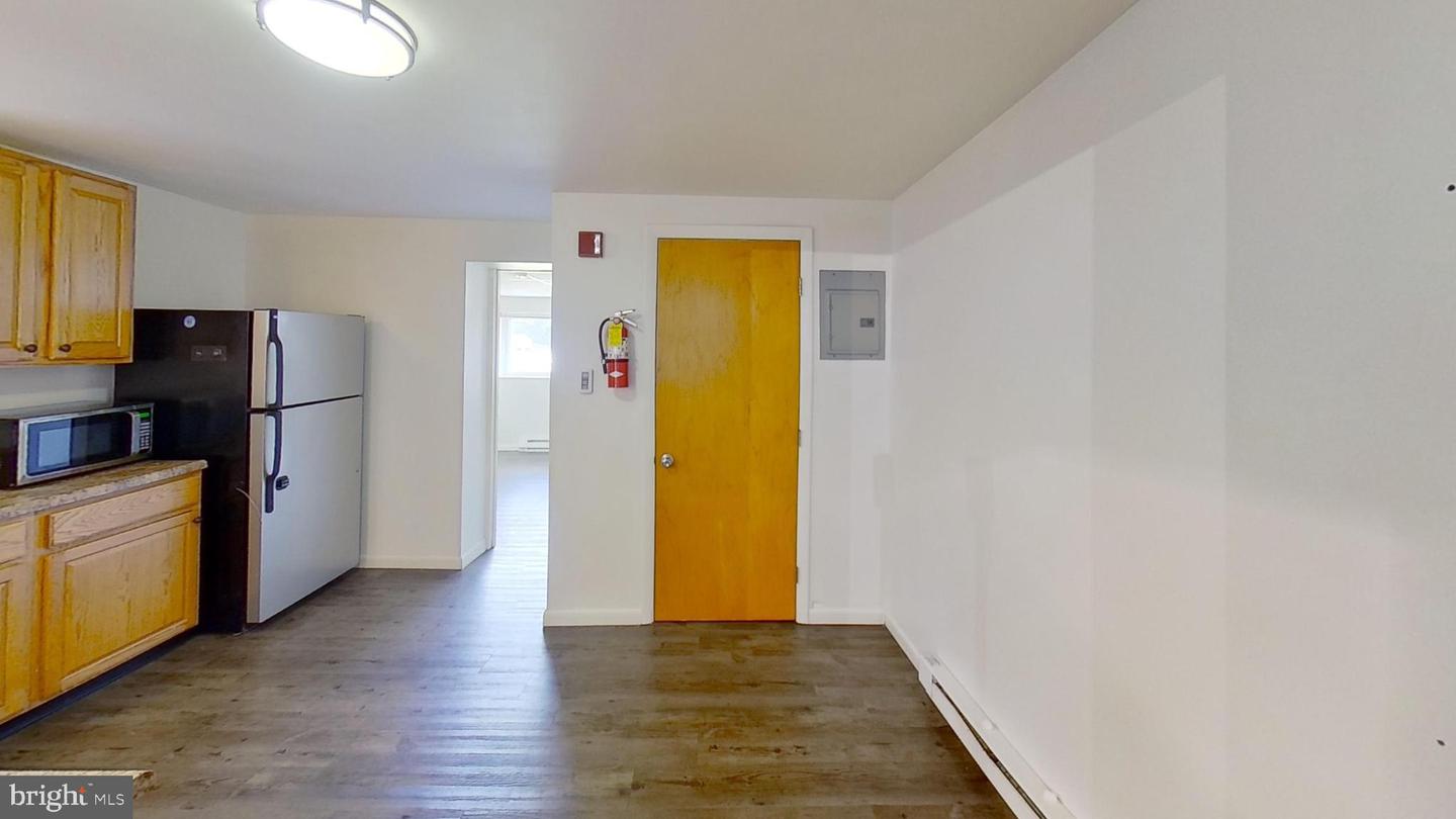129 S Sparks St Property Photo 17