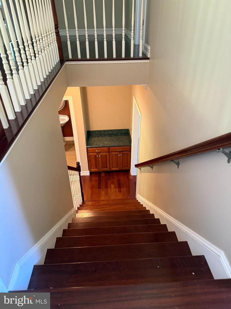 171 Manhasset Dr Property Photo 28