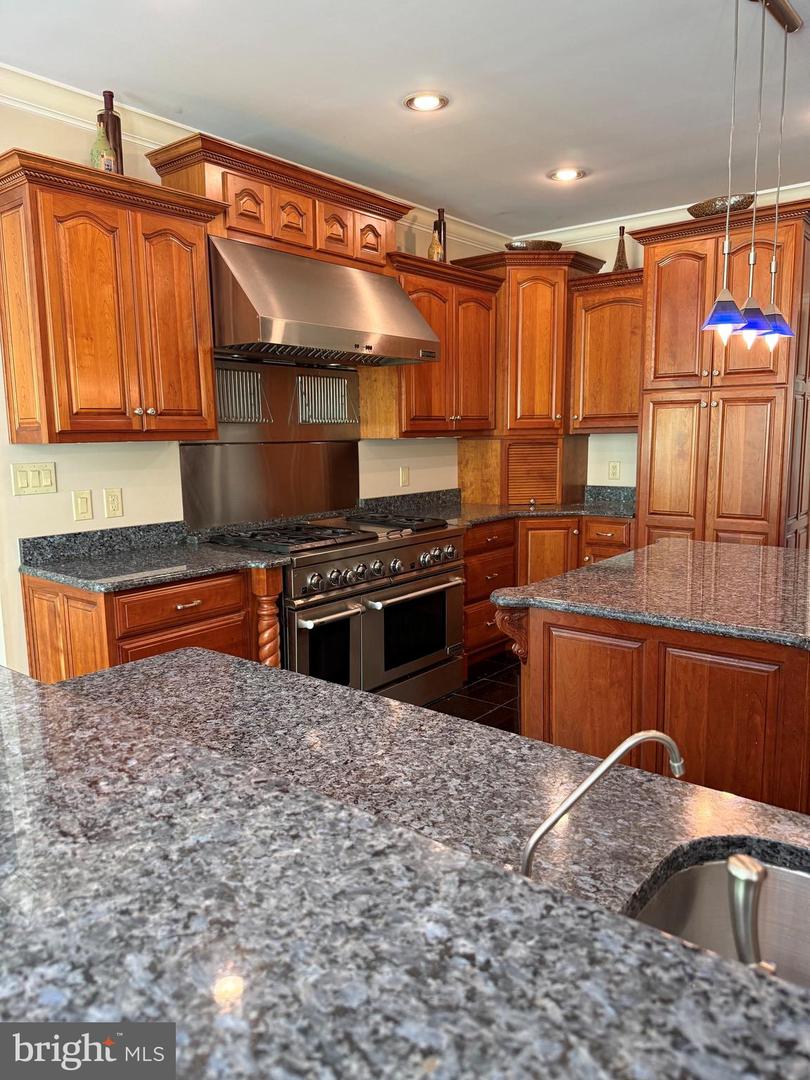171 Manhasset Dr Property Photo 65