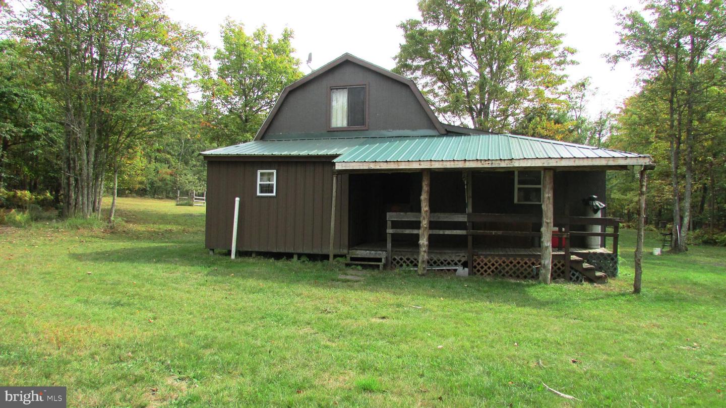 105 Big Run Rd Property Photo 4