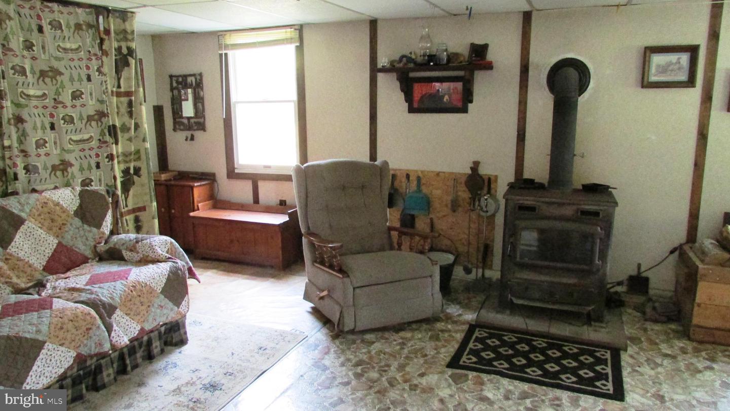 105 Big Run Rd Property Photo 9