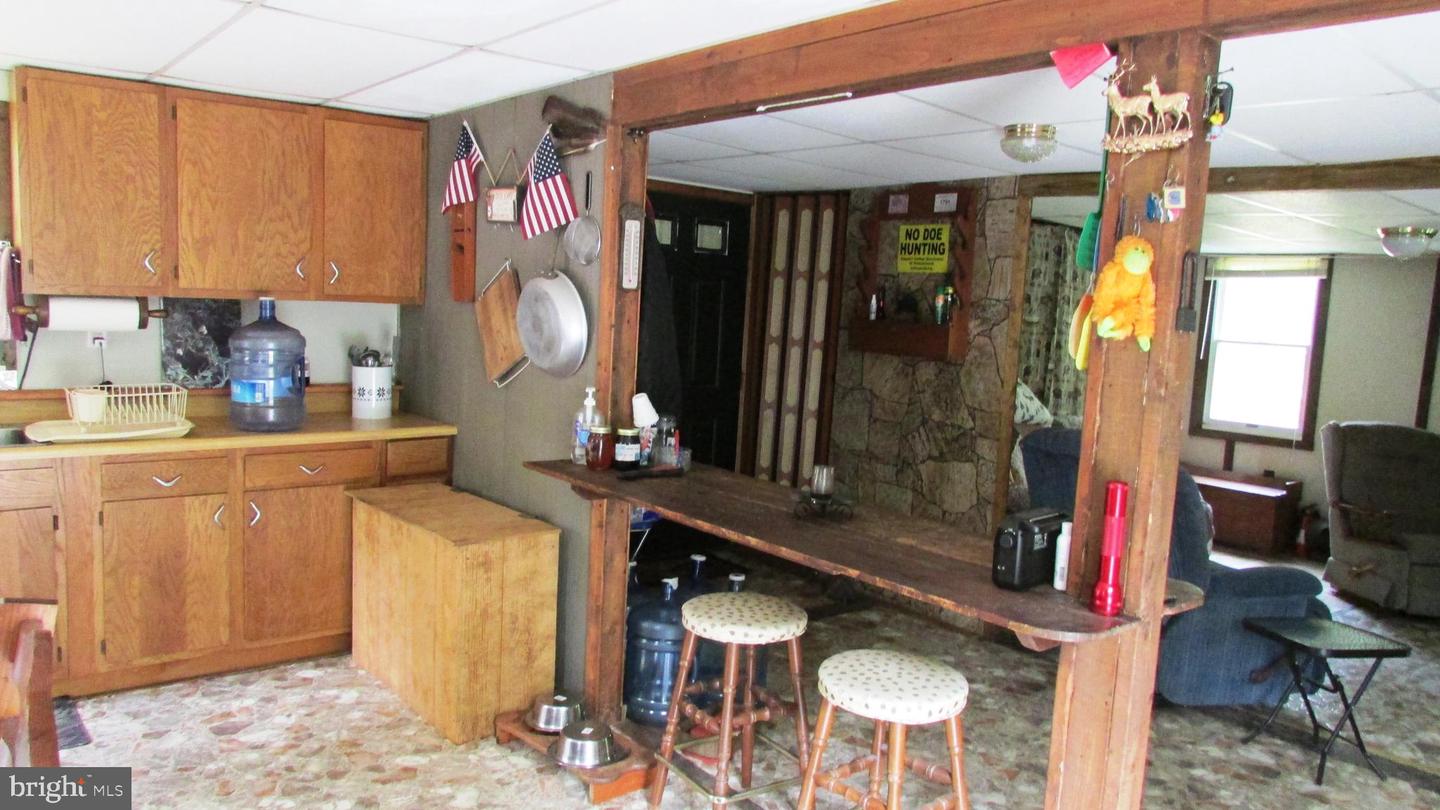 105 Big Run Rd Property Photo 14