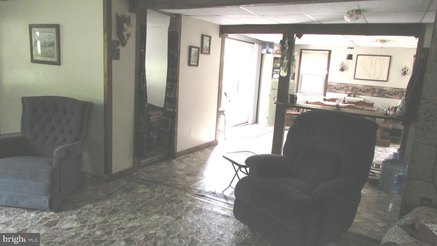 105 Big Run Rd Property Photo 15