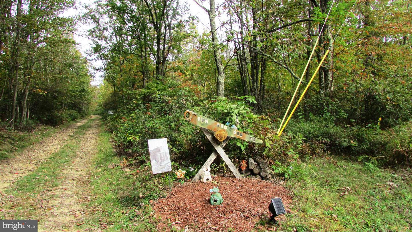 105 Big Run Rd Property Photo 23