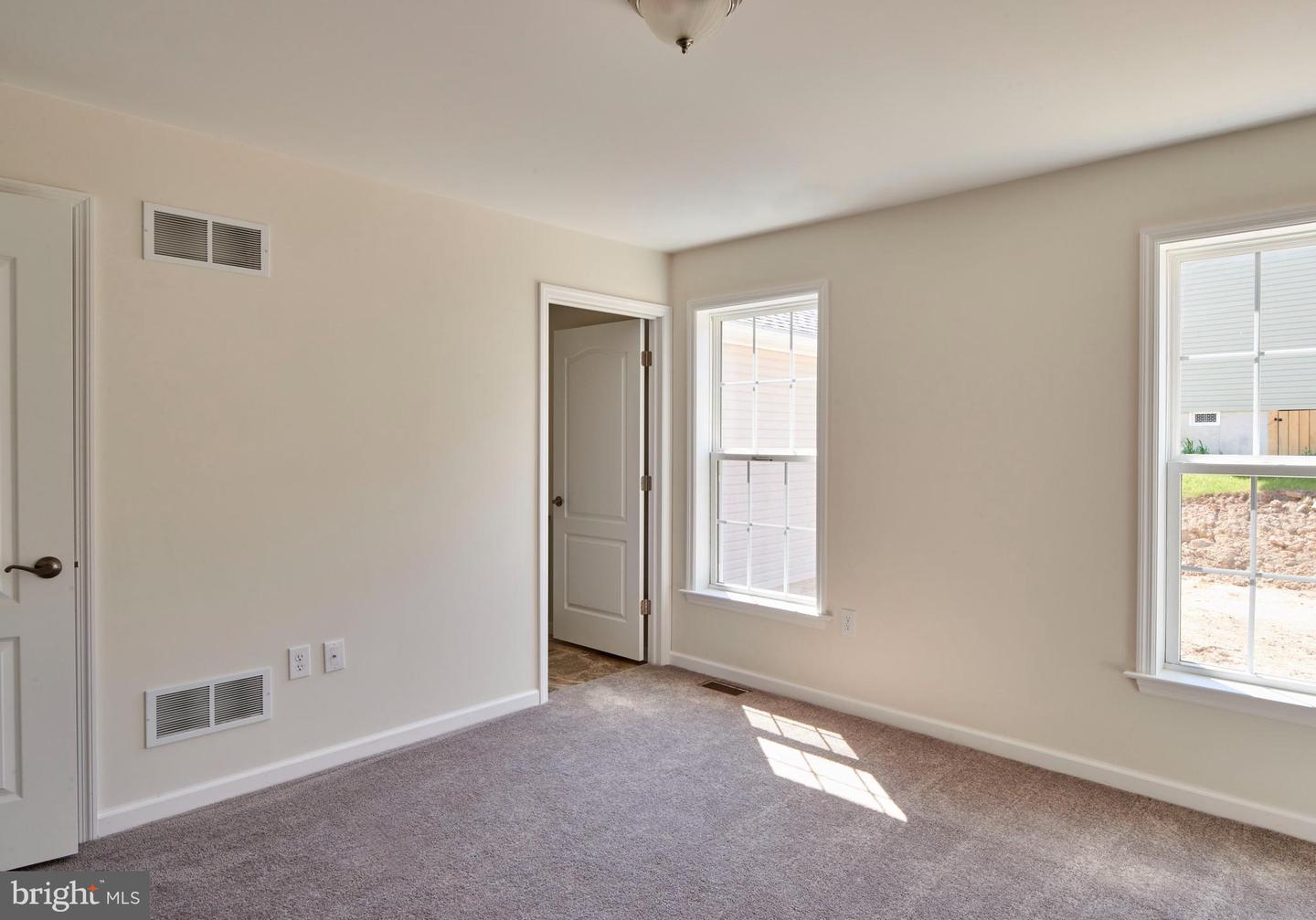 192 Timberwood Trl Property Photo 14