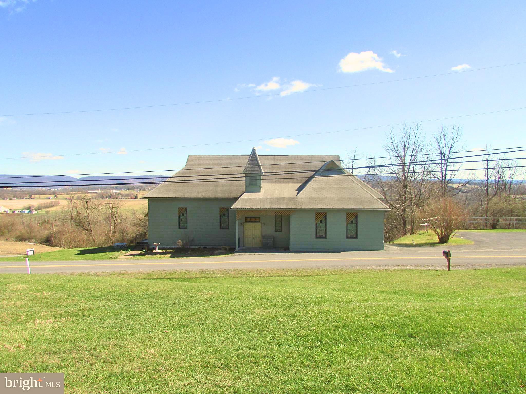 1070 Valley View Rd Property Photo 1