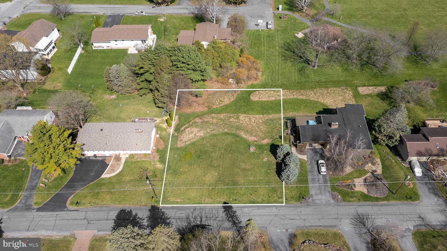 Lot Adjacent To 1119 Kathryn St Property Photo 1