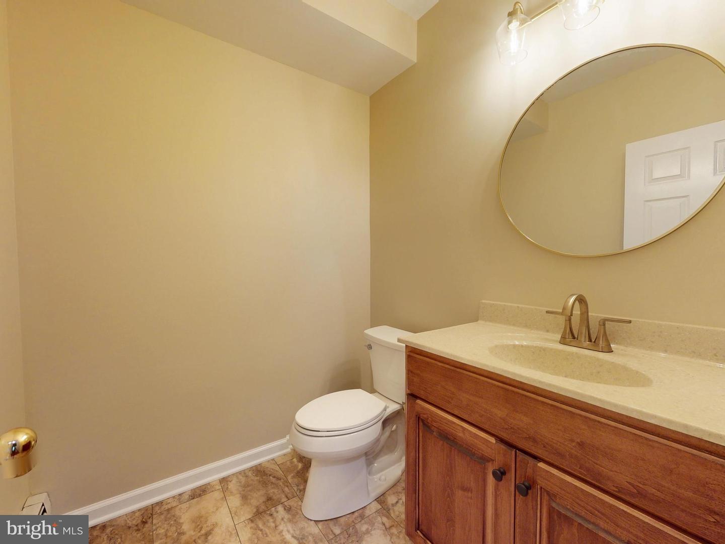 455 Windmere Dr #llc Property Photo 14