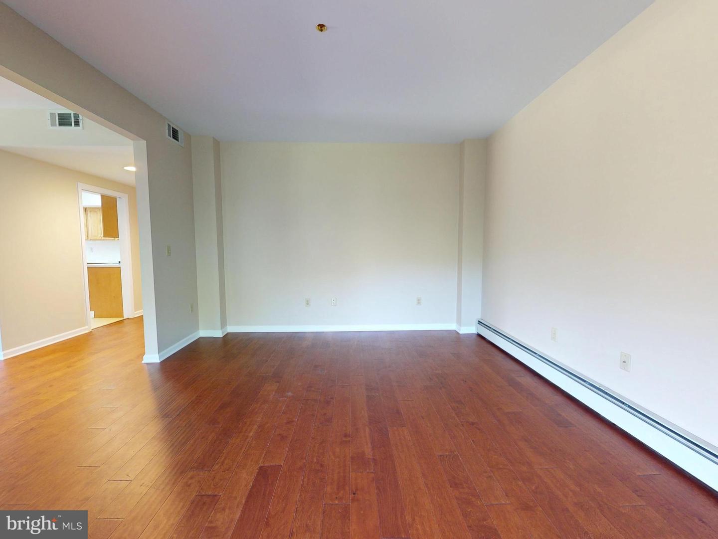455 Windmere Dr #llc Property Photo 15