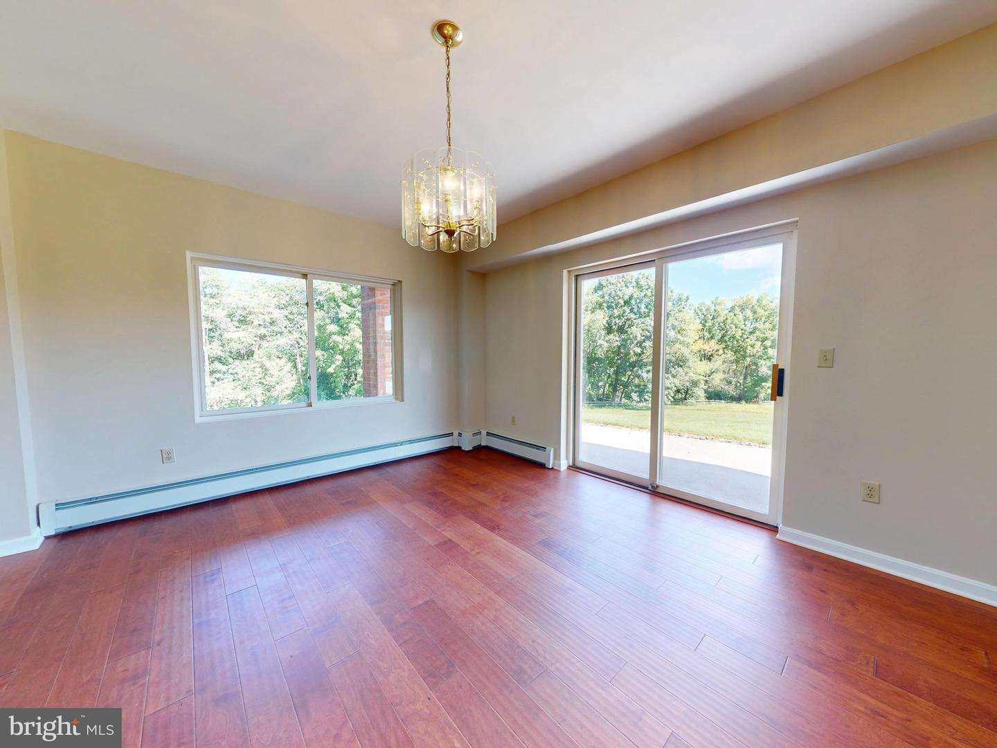 455 Windmere Dr #llc Property Photo 21