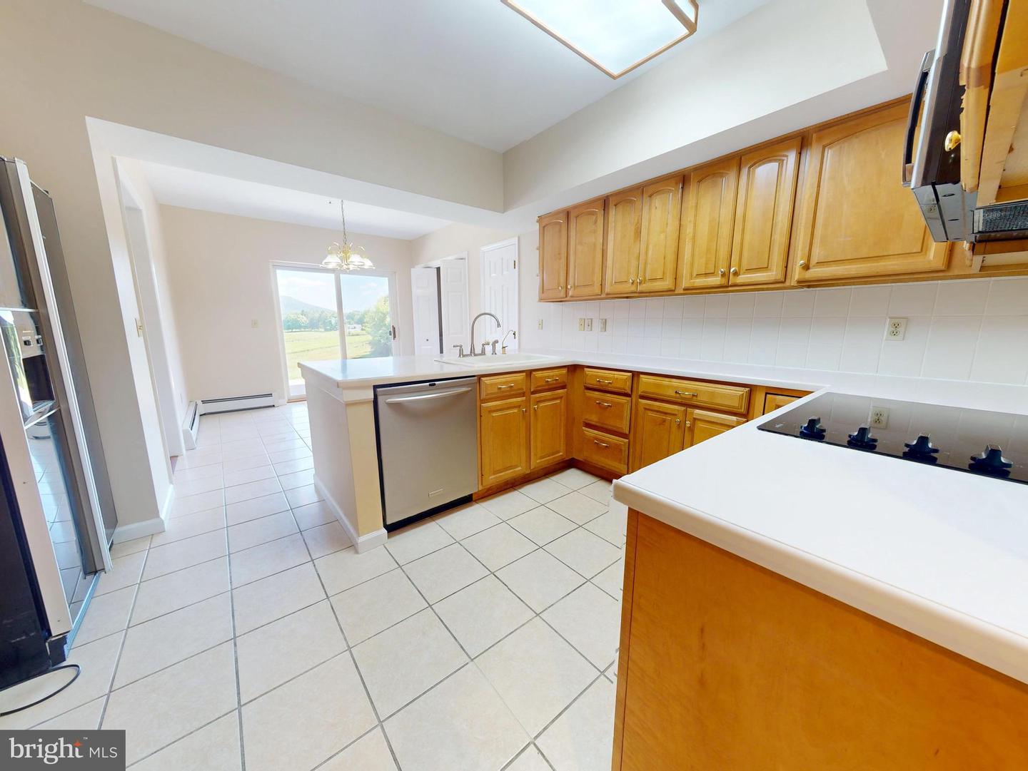 455 Windmere Dr #llc Property Photo 25