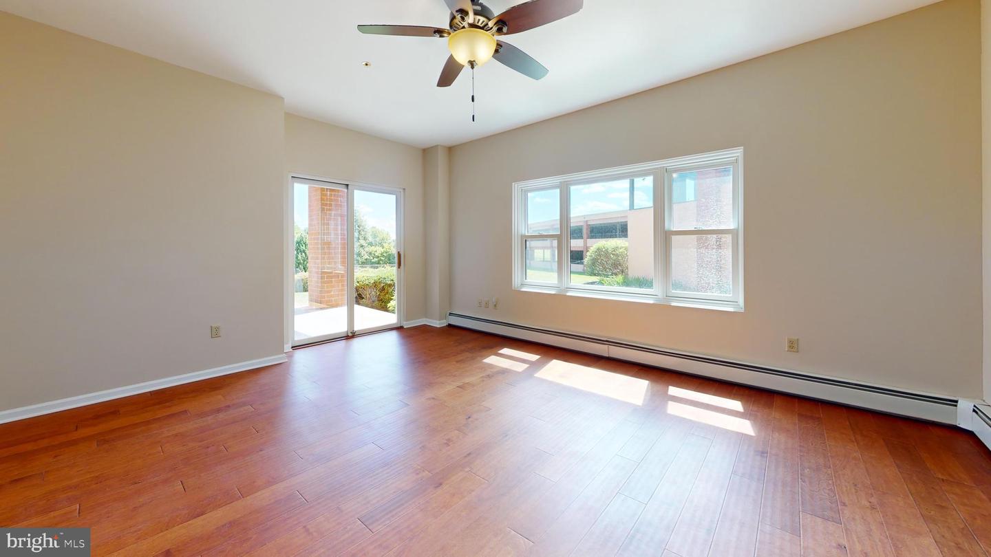 455 Windmere Dr #llc Property Photo 30