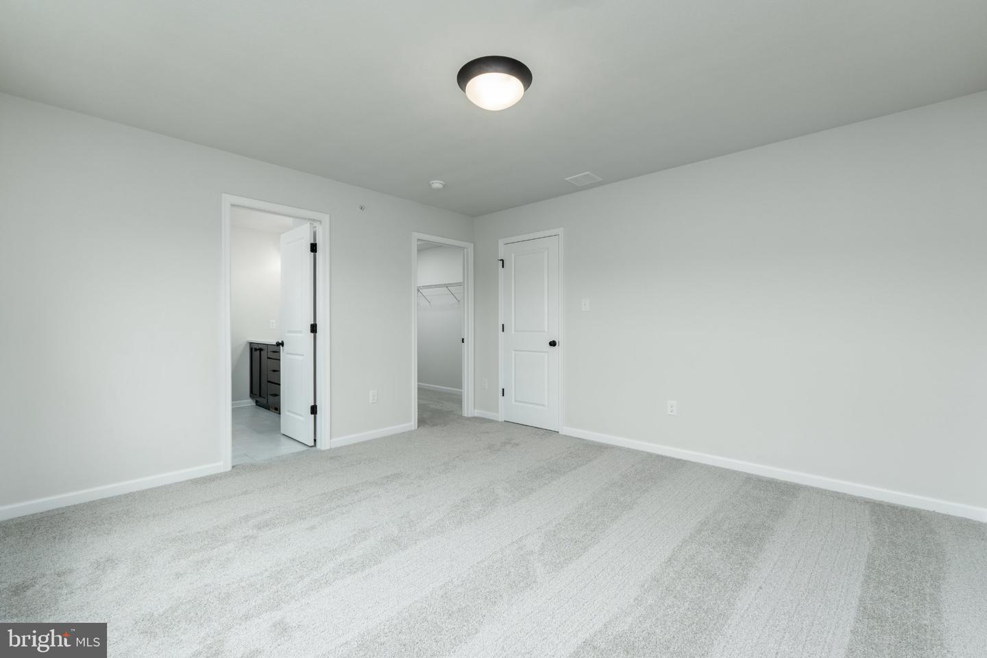 102 Dolomite Dr Property Photo 14