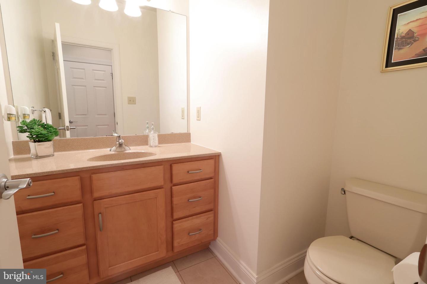 102 Abbott Ln Property Photo 28