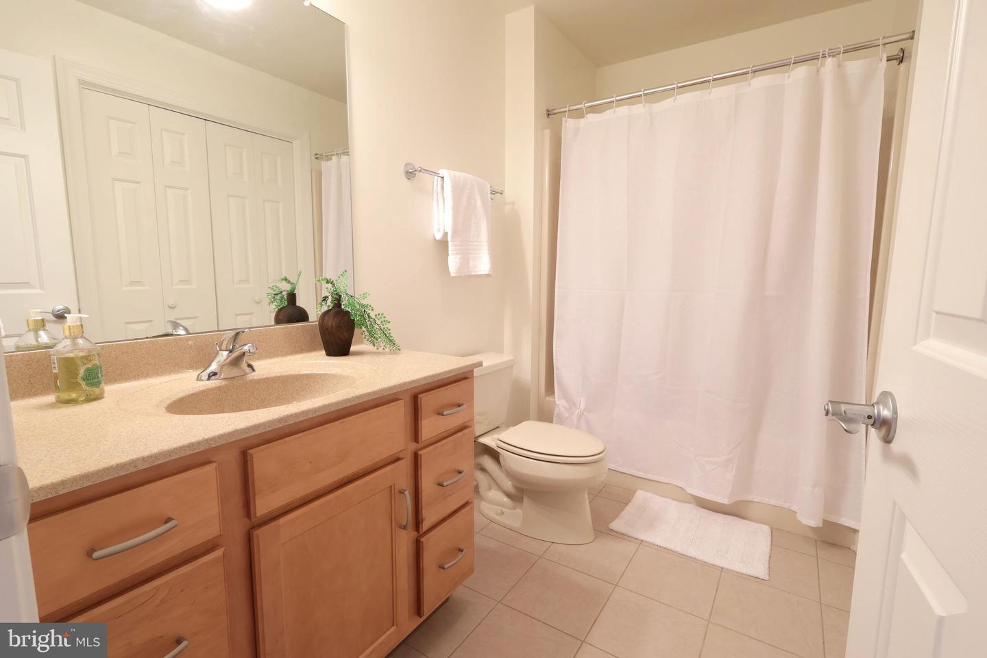 102 Abbott Ln Property Photo 44