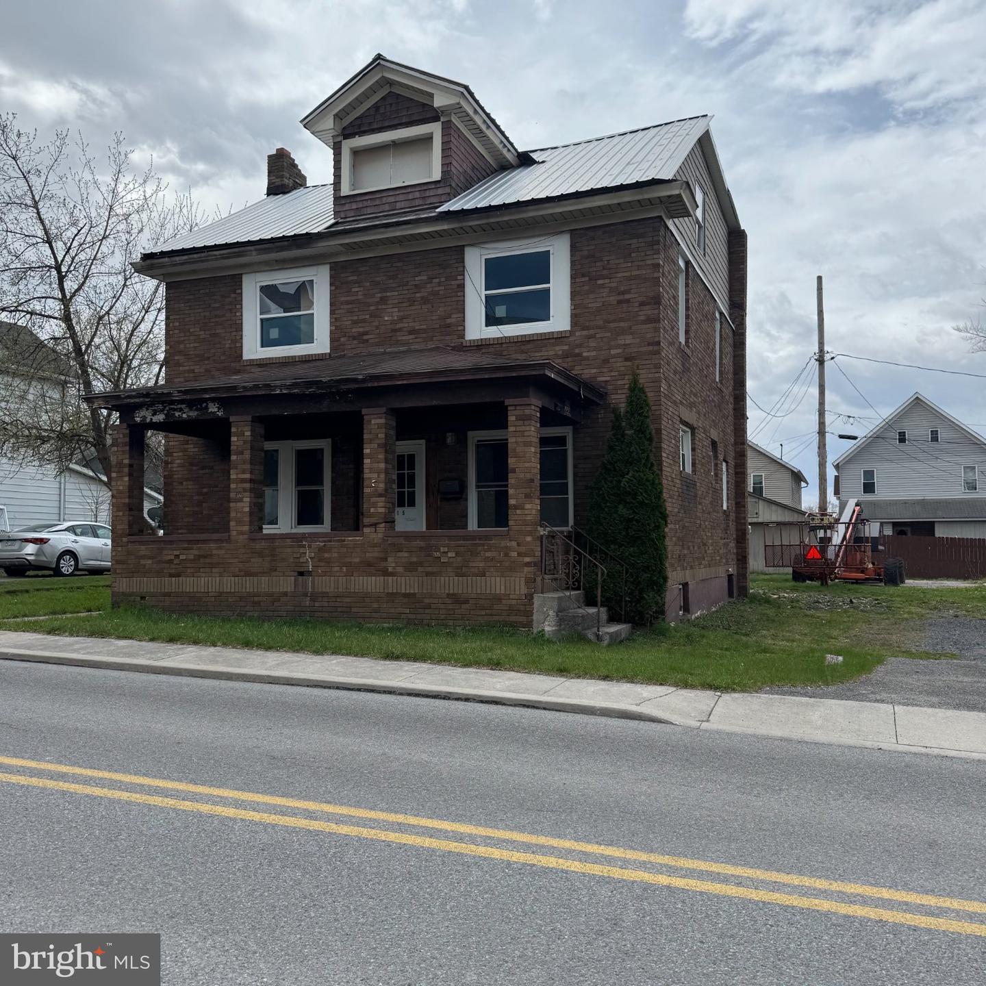 115 N 9th St Property Photo 1